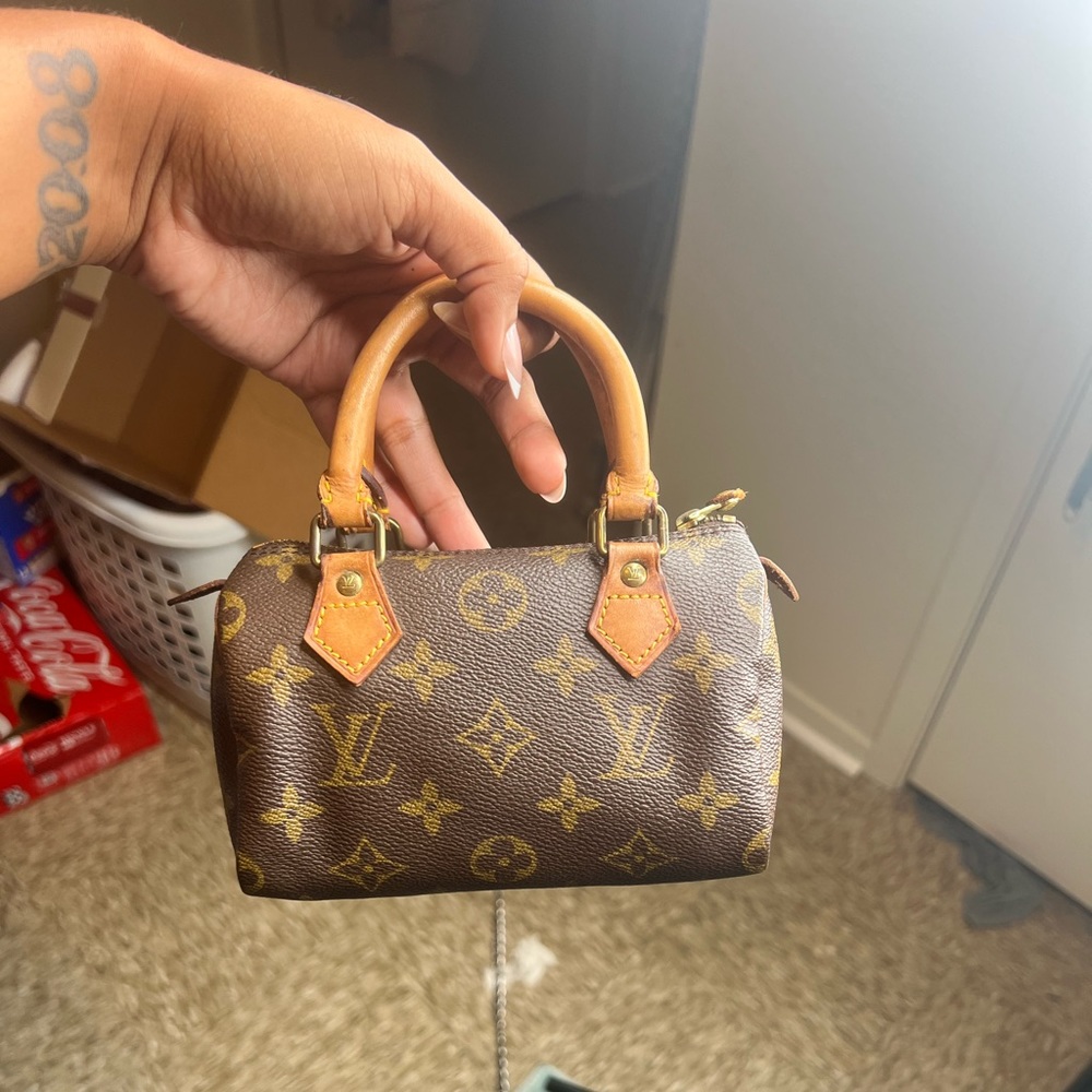 Louis Vuitton mini speedy HL